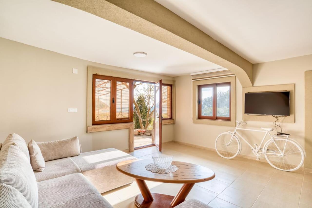 Apartamento Savovic_Lux Petrovac Exterior foto